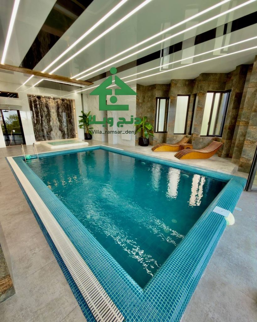 عمارت طاووس