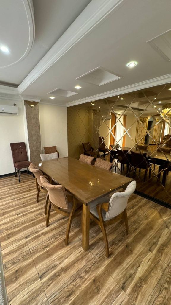 عمارت نیلوفر