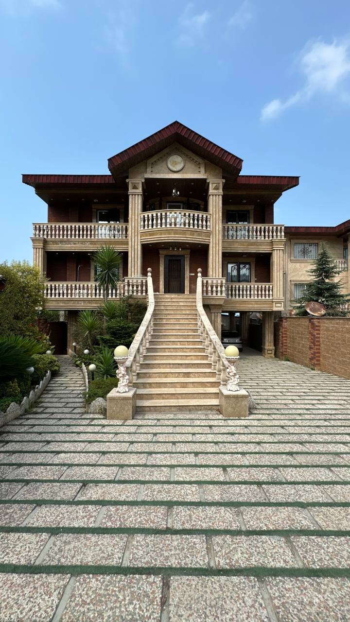 عمارت نیلوفر